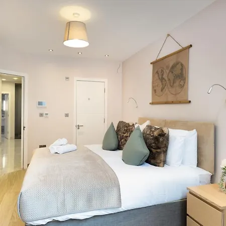 Stunning 2 Bed 2 Bath With Private Patio