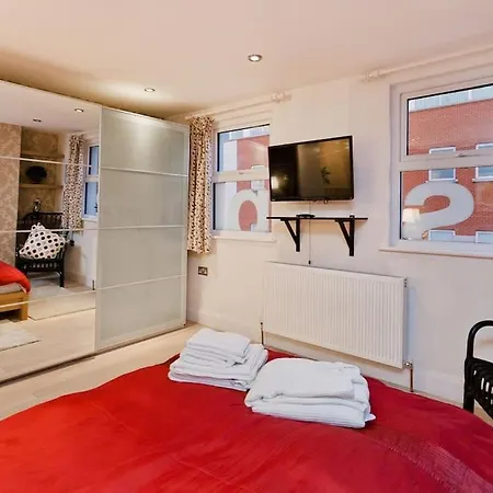 Lägenhet Whole House In Camden Town