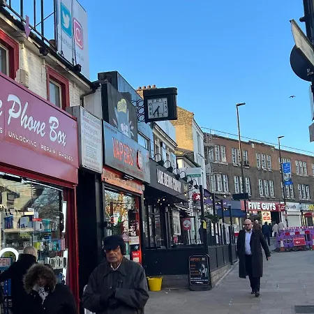 Appartement La Vie - Entire - Next To District Elizabeth Line Tube Station - Near London & Wembley
