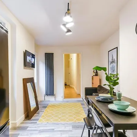 Apartment Stylish 2 Bed Garden Flat In Zone 1 Central *