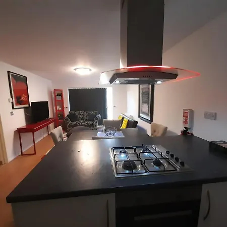 Docklands 2 Bedroom 2 Bath Apartment