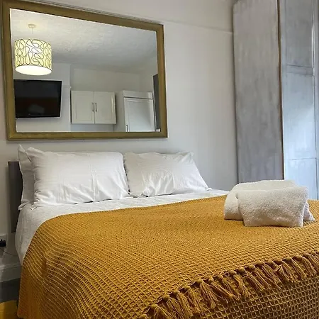 Apartment Beautiful Private In Willesden London