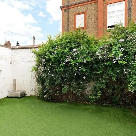 Battersea Boutique Townhouse London