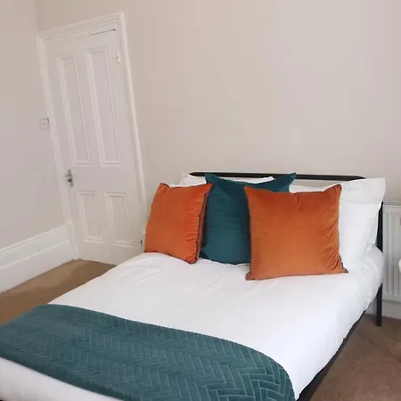 Inviting You To Your From 10 Minutes From Stratford Westfield Apartment *