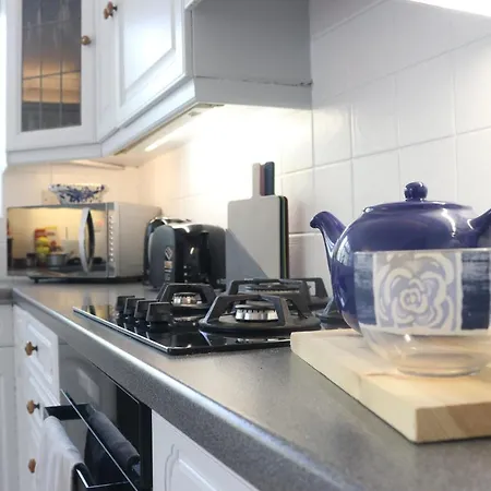 Inviting You To Your From 10 Minutes From Stratford Westfield * London