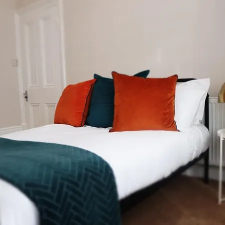 Apartment Inviting You To Your From 10 Minutes From Stratford Westfield