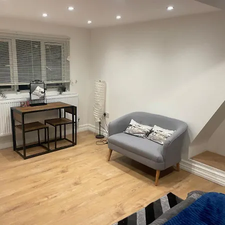 Beautiful Loft With En-suit In A Family House,