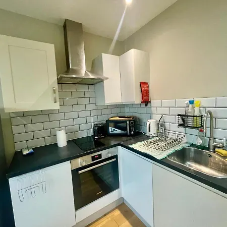 Apartament Cosy 1 Bedroom Flat!