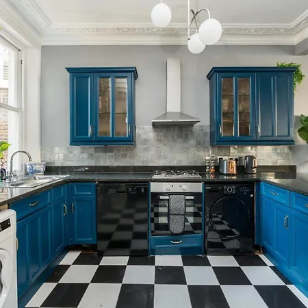 Immaculate 3bd House In Parson Green Fulham * London
