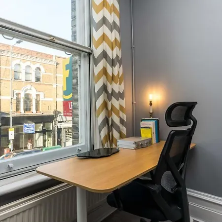 Holiday home Immaculate 3bd House In Parson Green Fulham London