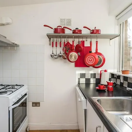 Super 1bd Garden Flat Islington * London