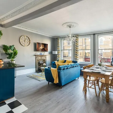 Immaculate 3bd House In Parson Green Fulham Holiday home *