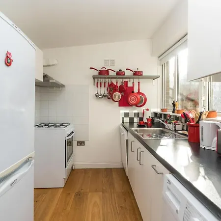 Super 1bd Garden Flat Islington *