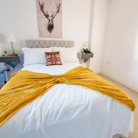 Lux 2 Bedrooms - 2 Bathrooms - F7 Apartment