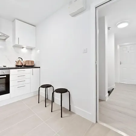 Crystal Palace Suites Gasthof