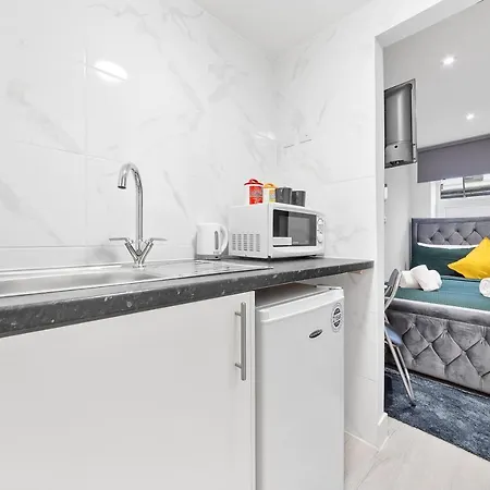 Gasthof Crystal Palace Suites London