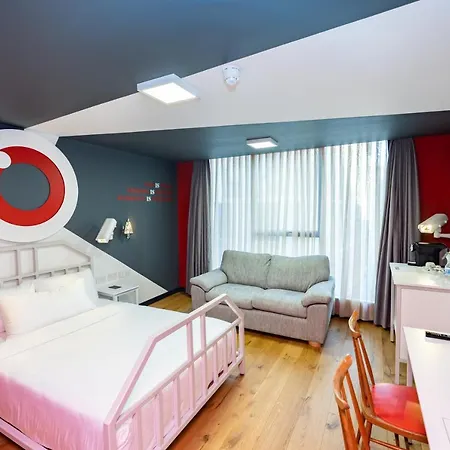 Hotel Limehouse Library London