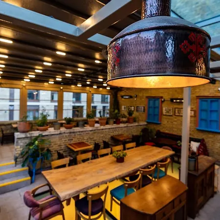 Limehouse Library 4* London