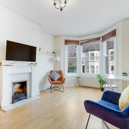 Mirabel Two Bedrooms, One Bath, Fulham Sw6 By Mdps Apartment London