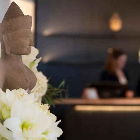 The Halkin Отель