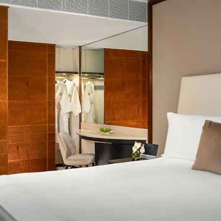 The Halkin Hotel 5*