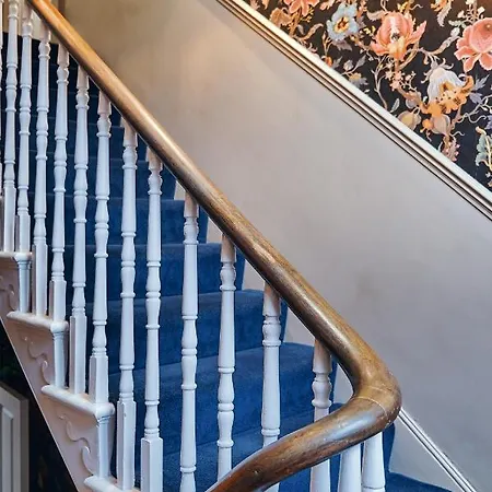 The Brownswood Guest house 4*