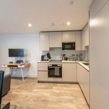 Lux 2 Bedrooms - 2 Bathrooms - F7 Apartment