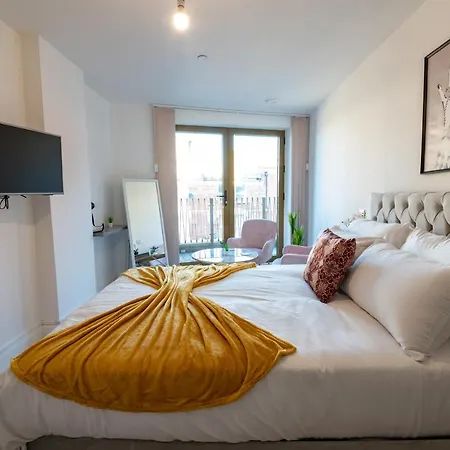 Lux 2 Bedrooms - 2 Bathrooms - F7 London