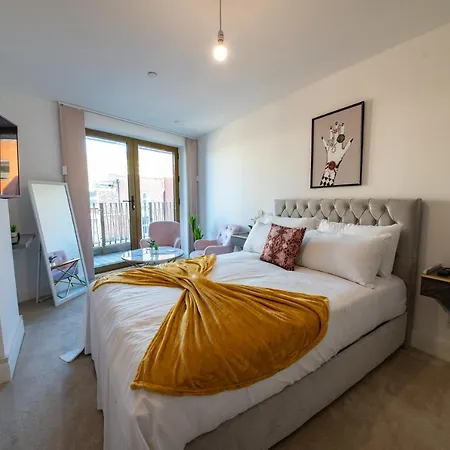 Apartment Lux 2 Bedrooms - 2 Bathrooms - F7 *
