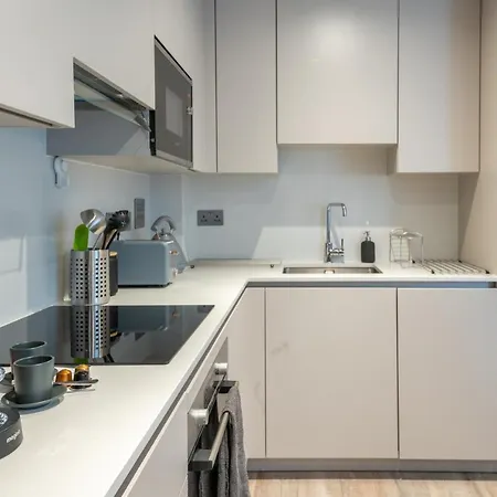 Lux 2 Bedrooms - 2 Bathrooms - F7 Apartment