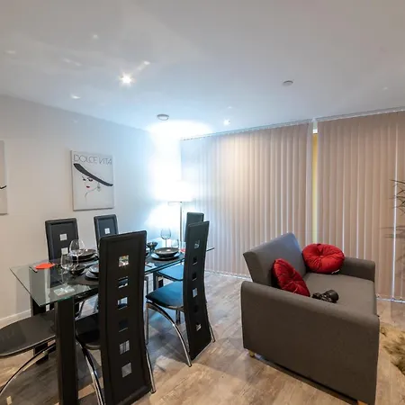 Lux 2 Bedrooms - 2 Bathrooms - F7 London