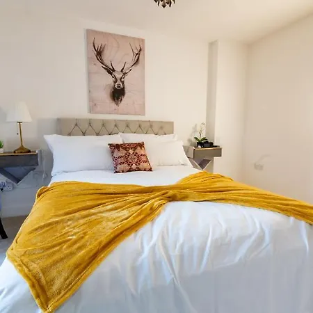 Lux 2 Bedrooms - 2 Bathrooms - F7 Apartment