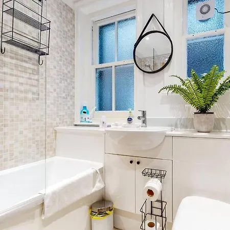 Charming 1 Bedroom In Kennington * London