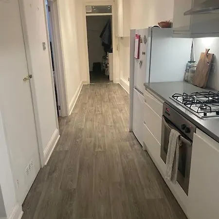Lovely 2-bed With Patio Near Camden Apartman *