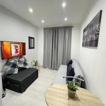 Apartment 424 Edgwar Road
