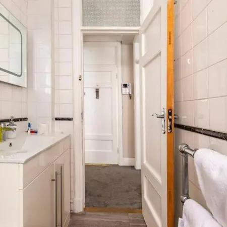 Apartment Great Mayfair Flat London
