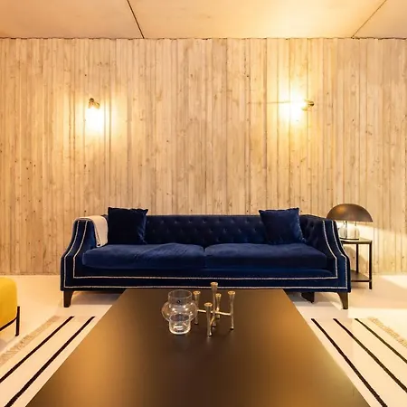 The Victoria Park Sanctuary - Stunning 2bdr Flat *