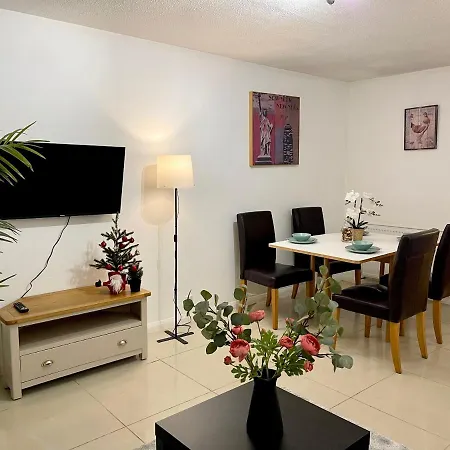 Holiday home Spacious Cozy Toothing House *