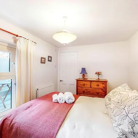 Beautiful Two Bedroom In Honor Oak