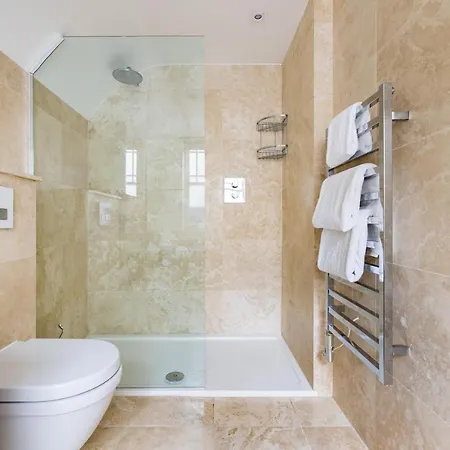 The Paddington Hideout - Amazing 2bdr Flat With Patio Apartment London