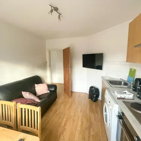 Pinner Apartments Lejlighed