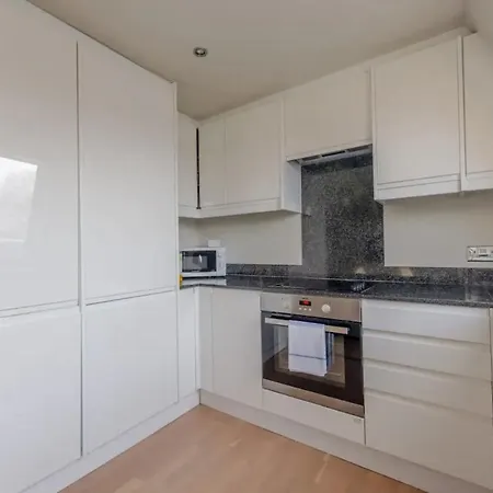 Bright And Spacious 1 Bedroom Flat In Notting Hill Apartment London