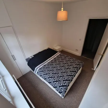 Homestay Private Double Bedroom In King's Cross St Pancras London