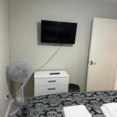 Apartment Beautiful Street First Floor One Bedroom B Walthamstow London