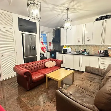 Double In Paddington ,london, 1 Step To Station, Private #room Name Is London#