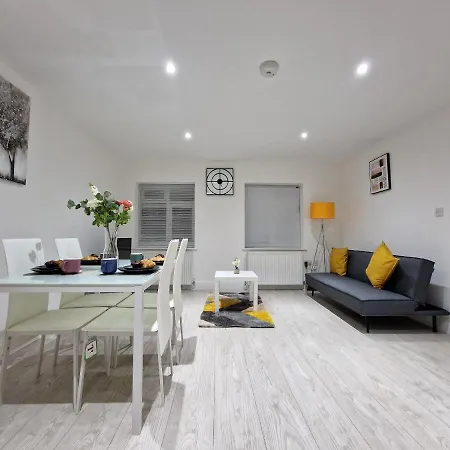 Zdnu 2 Bedroom Reeani Apartment *