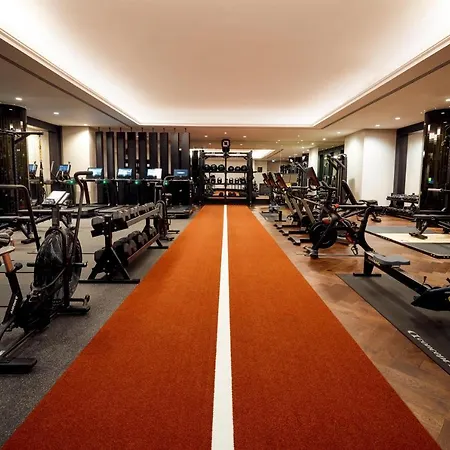 Corinthia Hotel