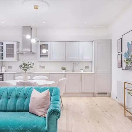Royal Kensington In Cromwell Road