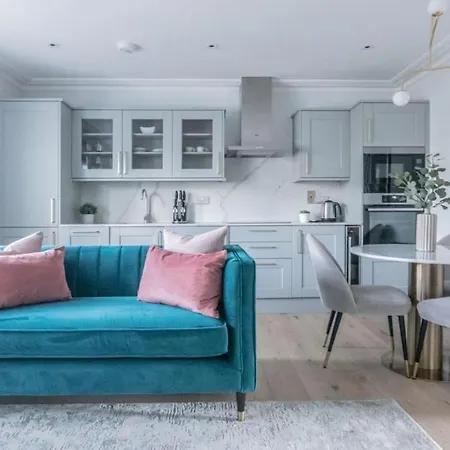 Royal Kensington In Cromwell Road