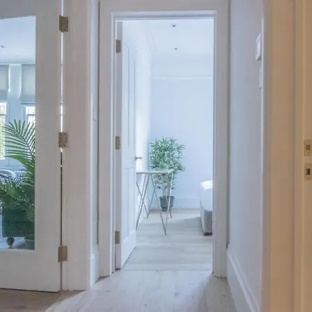 Apartment Royal Kensington In Cromwell Road *